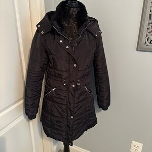 Rue 21 black puffer coat with hood L